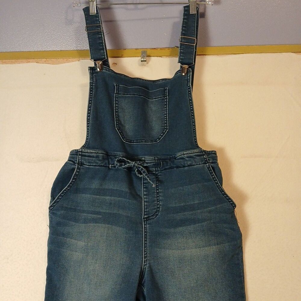 Est.1946 Denim Overalls Size 8, Med Wash,